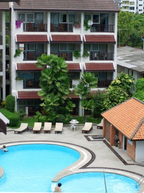 White House Resort Pattaya Exterior photo